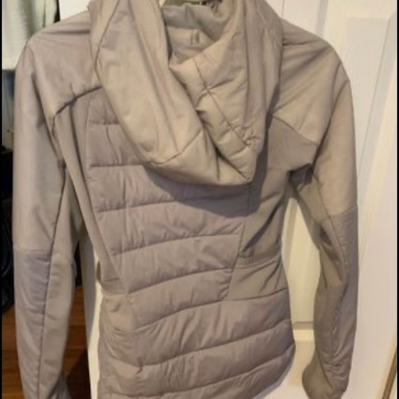 Lulu lemon down for it all jacket - Picture 3 of 5